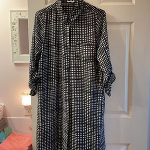 Checkered long sheer blouse duster